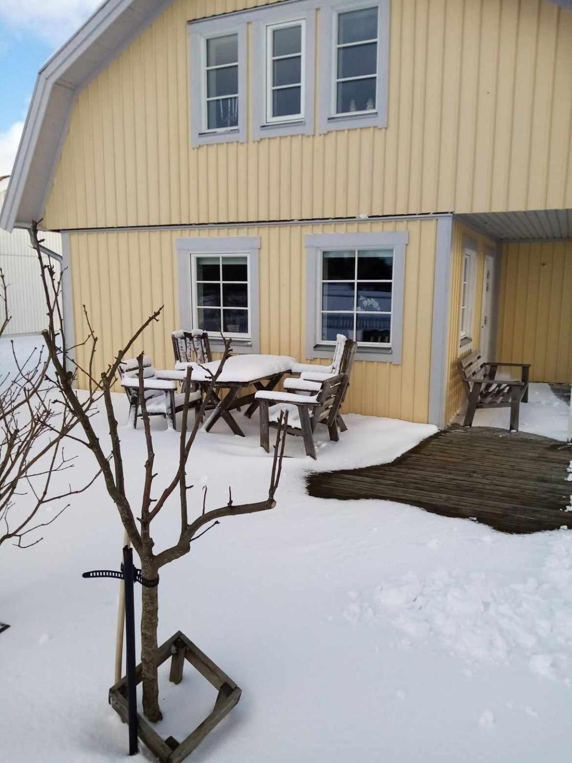 Gula Huset Villa Göteborg Exterior foto